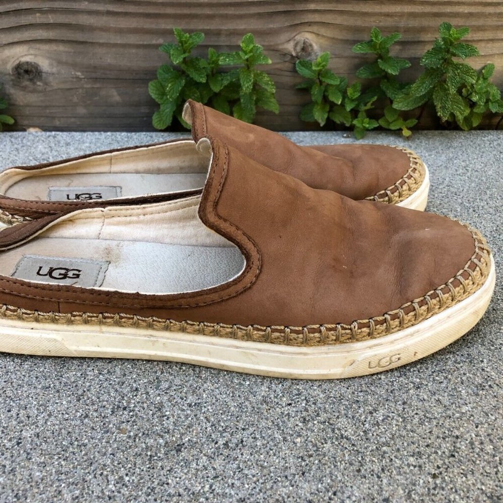 Ugg Caleel Flat Mule Shoes Women's 8.5 Slip On Genuine Leather Brown 1010102